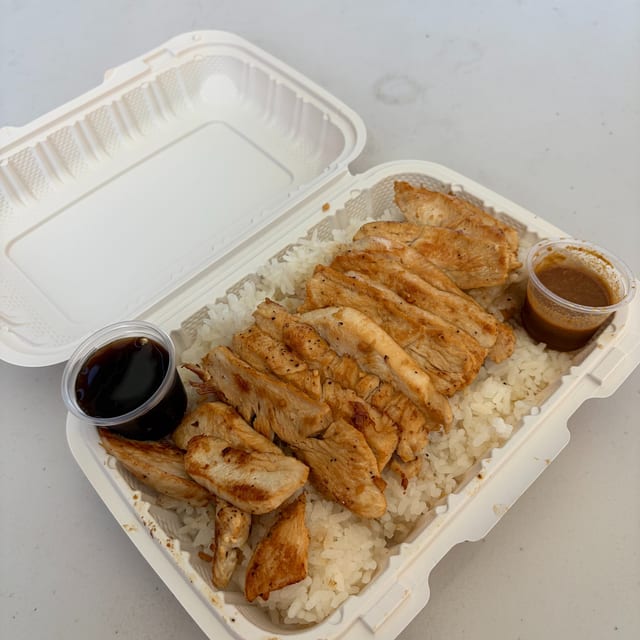 Mini Plate with Chicken.